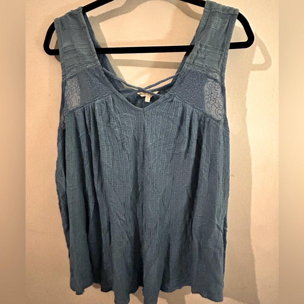 EUC Lucky Brand cornflower blue feminine lace Sleeveless Top Blouse tank sz 1X